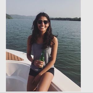 Meet your Posher, Erica